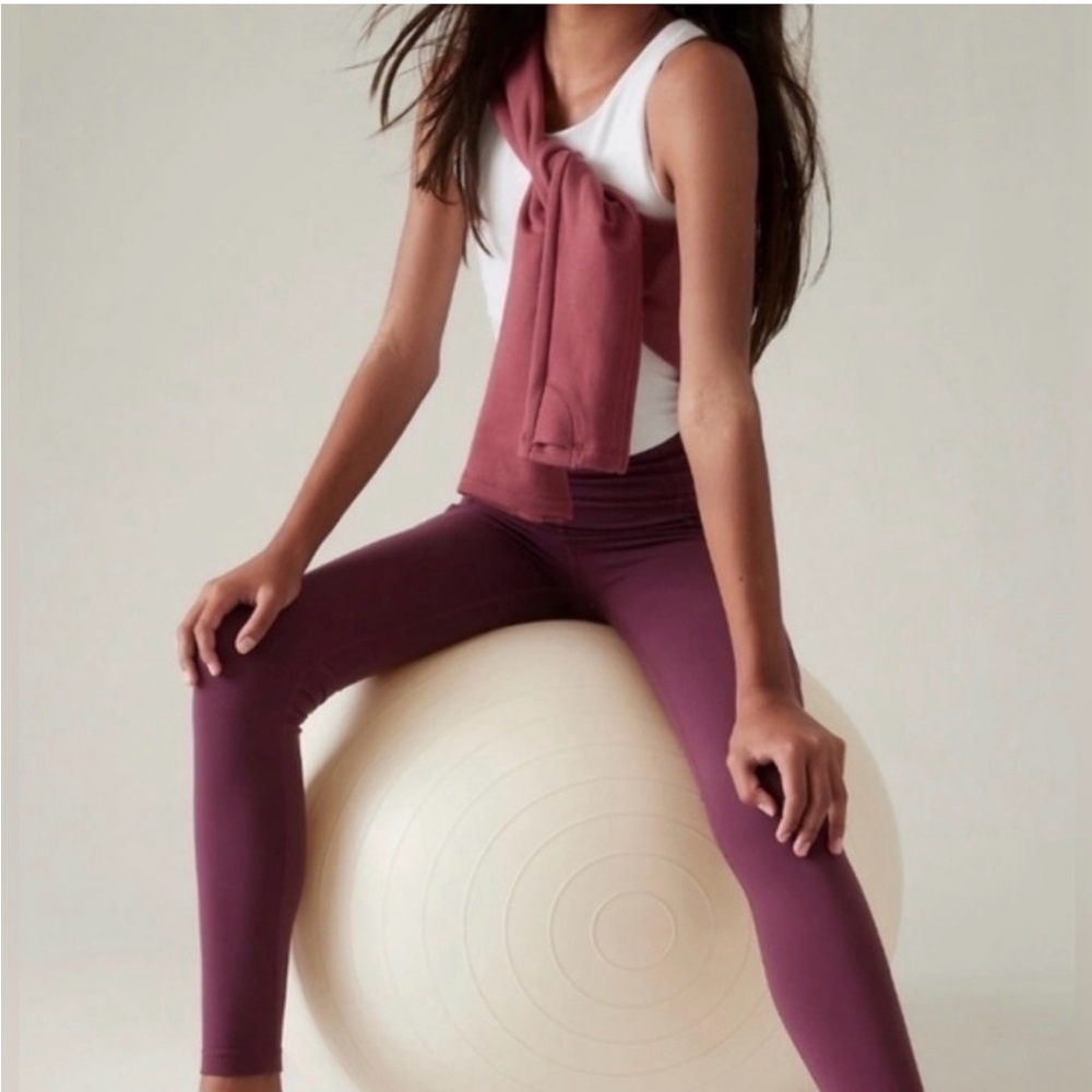 NWT Athleta Girls High Rise Stash Your Treasures Tight Legging, size large / 12.